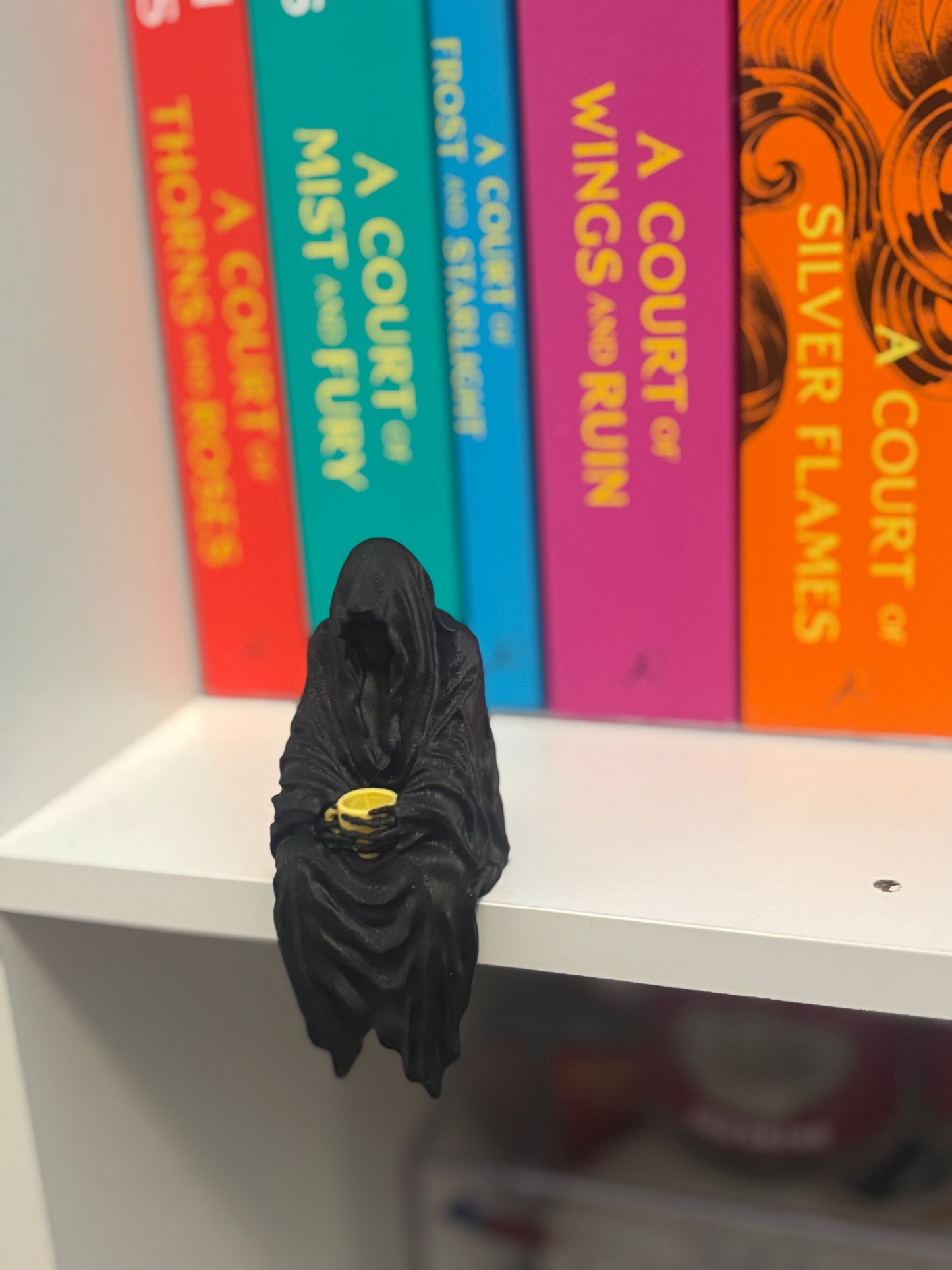 Suriel Tea Figurine