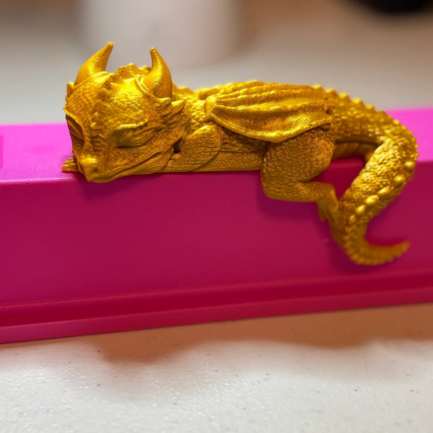 3D Printed: Sleeping Bookshelf Dragon